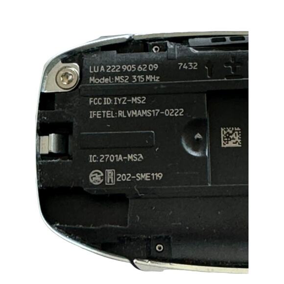 *Mercedes-Bendz Keyless Entry Remote Key Fob - Picture 5 of 5